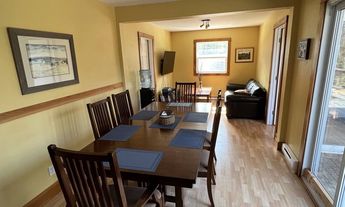 Onslow House | Swallow's Nest Cottage at Wentworth