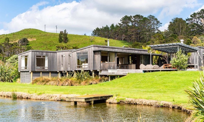 Tawharanui House | Swamphouse on the Peninsula - Tawharanui Home