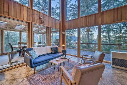 Seldovia House | Swanhouse. Waterfront home.