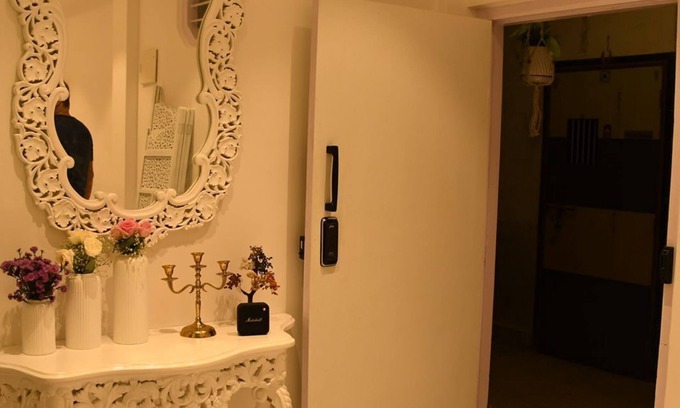 Santacruz West Apartment | Swank at 11 1BHK Apartment, Khar West