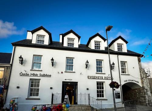 Dungloe Hotel | Sweeney's Hotel 2020 Limited