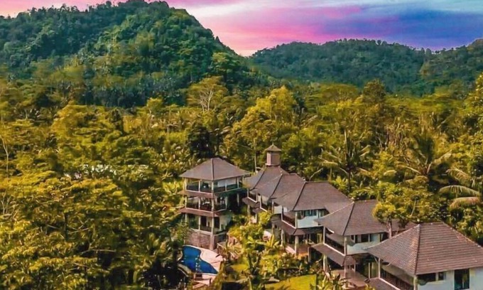 Selat Hotel | Sweet Escape