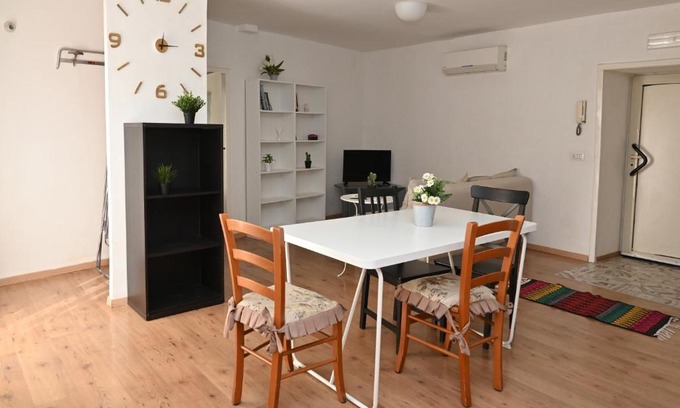 Capua Apartment | Sweet Home