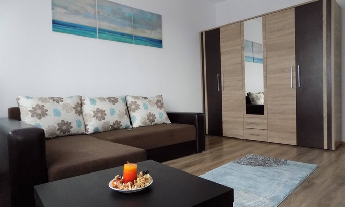 Militari Apartment | Sweet Home - your place to be !