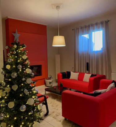 Trikala Apartment | Sweet Red Home