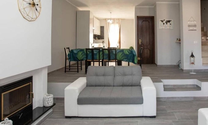 Sarroch House | SWEETHOUSE PULA VACATION HOME SARDINIA PULA CAGLIARI