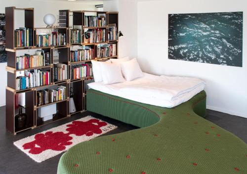 Amsterdam East Apartment | SWEETS - Sluis Haveneiland