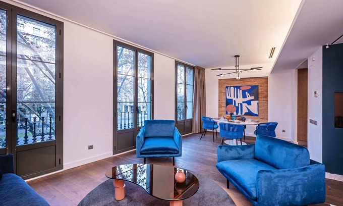 Eixample Apartment | Sweett | Palau I - Two Bedroom Apartment, Sleeps 6