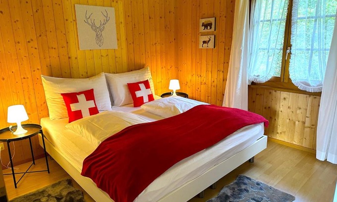 Goldiwil Apartment | SwissHut Stunning Views Alps Lake - Apart. Ringold Up