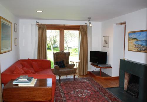 Gullane Apartment | Sylvan Orchard