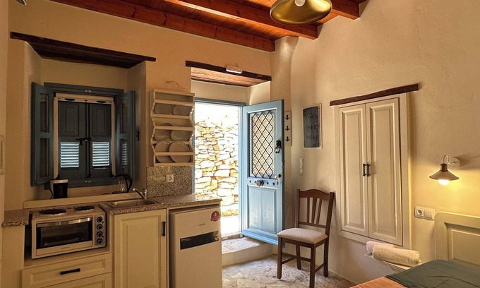 Symi Apartment | Symi Uptown Carmine Street View Studio