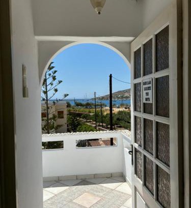 Posidonia Hotel | Syros Rooms & Apartments