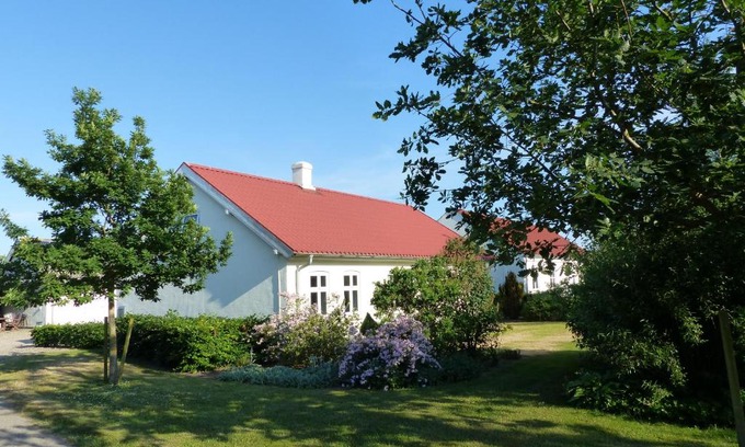 Almind Bed & Breakfast | Sysselbjerg Bed & Breakfast