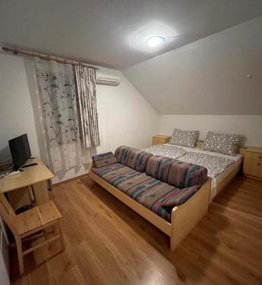 Morahalom House | Szélkakas Vendégház