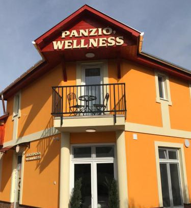 Kiszombor House | Tó- Party Panoráma Panzió & Wellness