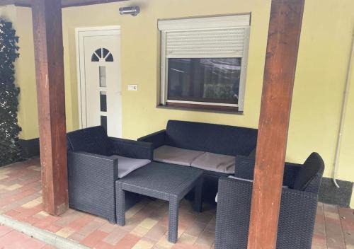 Gyoparosfuerdo Apartment | Tópart Vendégház