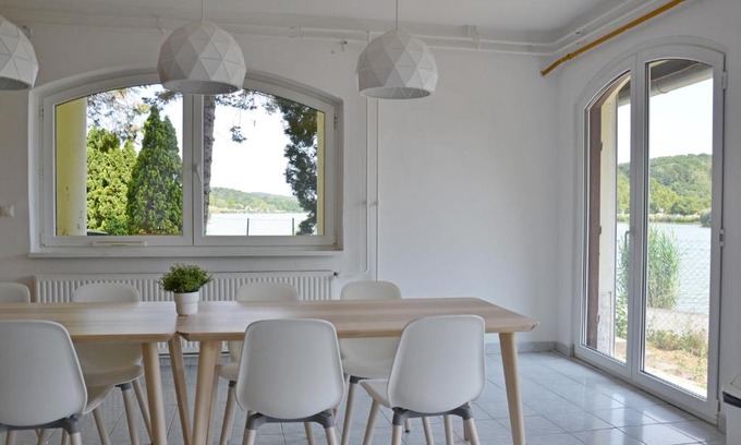 Orfu House | Tóparti Vendégház