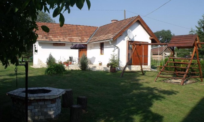 Szalafo House | Tündérviola