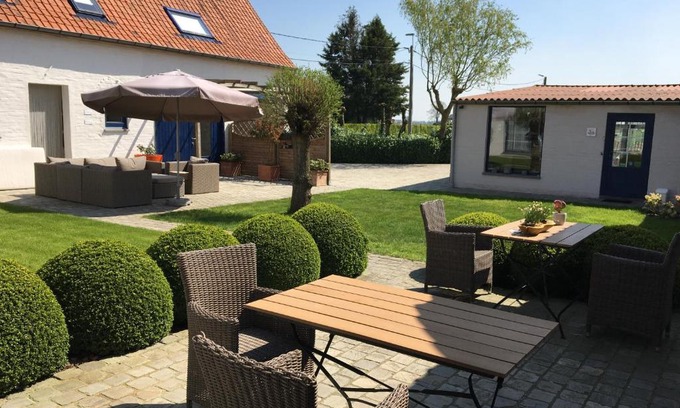 Nieuwkerke Bed & Breakfast | 'T Wolvennest