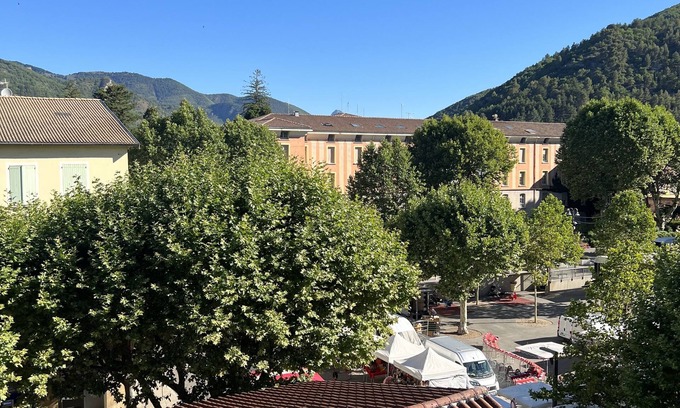 Digne-les-Bains Apartment | T1 Digne Ideal functional center for spa guests and holidaymakers