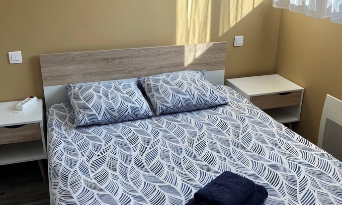 La Roche-sur-Yon Apartment | T1 fully equipped/Private parking/5mn Town center/5mn CHD