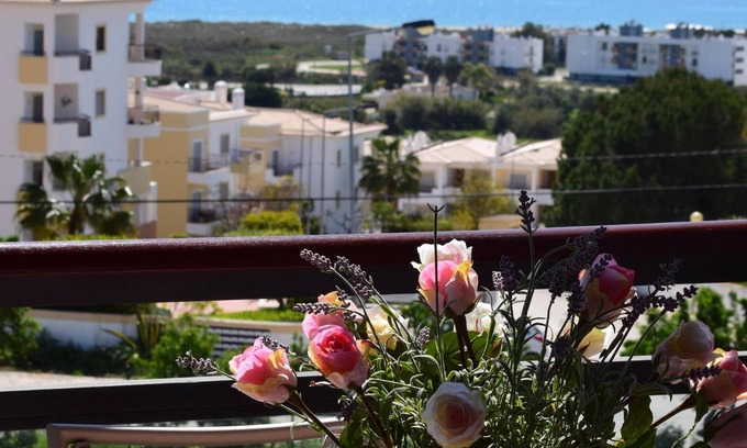Telheiro Apartment | T1 Marina Park Vista Mar, sea view, large balcony, wifi, pool + aircon