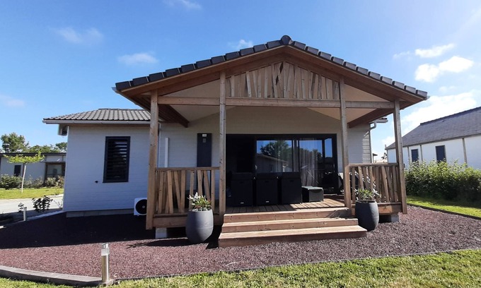Marzan Ski Chalet | T17 - 3 bedroom chalet on a site with swimming pool