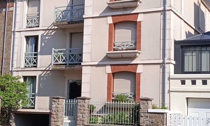 Ille-et-Vilaine Apartment | T2 apartment 100 m from the beach