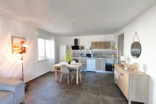 Mezzavia Apartment | T2 apartment with terrace