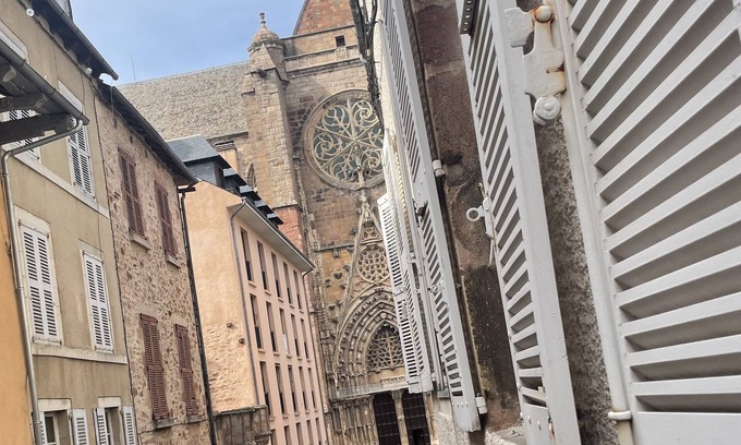 Rodez Apartment | T2 Rénové Hyper Centre, à 50 m de la Cathédrale