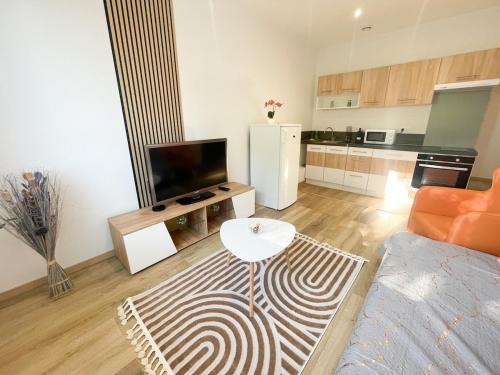 Meyzieu Nord Ouest Apartment | T2 Sweet Horizon 2 - B at Home - Stade Groupama LDLC