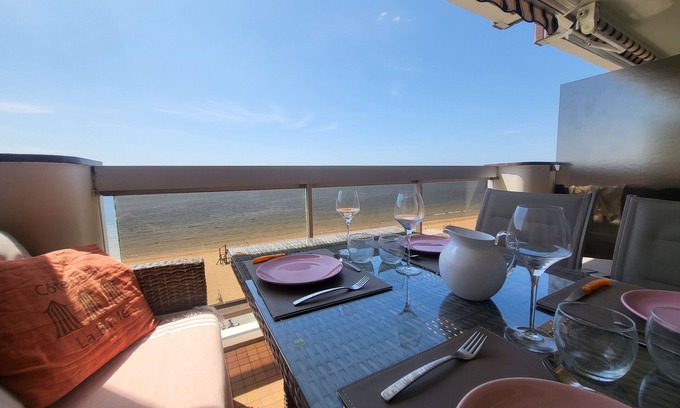 La Baule-Escoublac Apartment | T2 with balconies, magnificent sea view