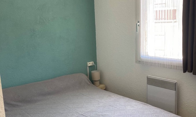 Ax-les-Thermes Apartment | T2 with balcony and private parking space 300m from the cable cars