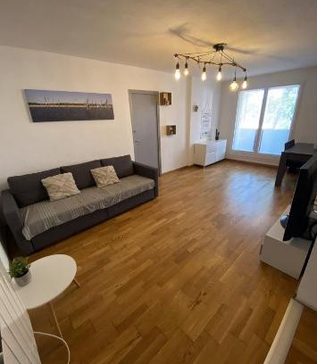 Saint Pierre de Feric Apartment | T3 collines niçoises au calme avec stationnement privatif