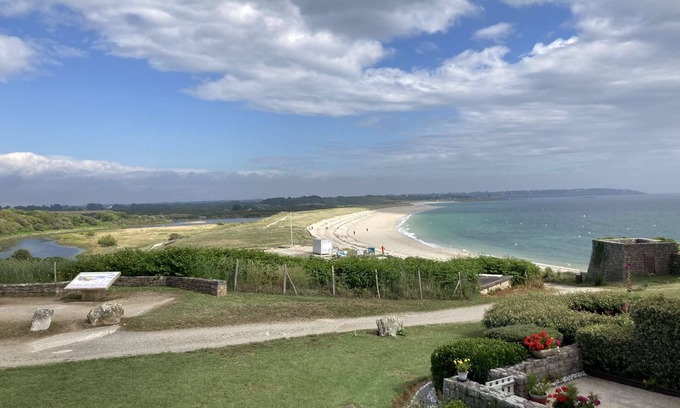 Arzon Apartment | T3 mezzanine sea view for rent for 4/6 people