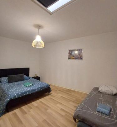 Agen Apartment | T3 proche gare, 2chs, 3lits, wifi, parking