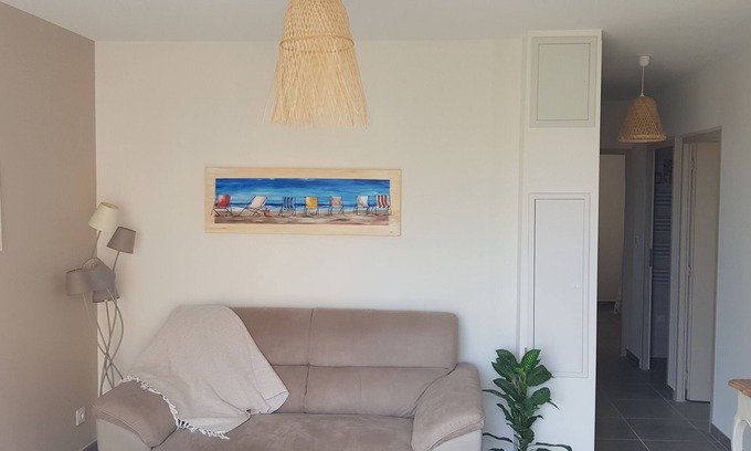 Valras-Plage Apartment | T3 renovated valras beach, sea view