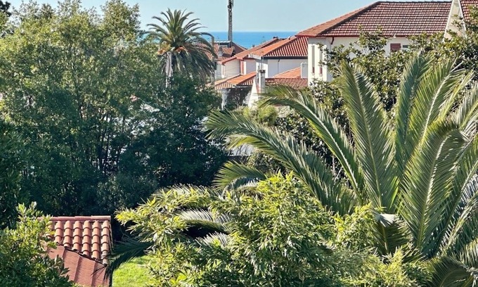 Biarritz Apartment | T3 Sea view with Parking
