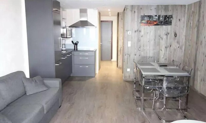 Cognet Apartment | Taburle Residence - HIGH STATION HEARING APARTMENT