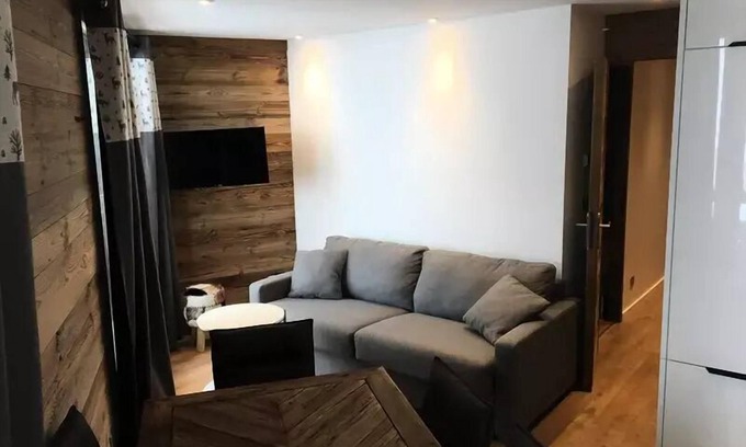 Cognet Apartment | Taburle Residence - HIGH STATION HEARING APARTMENT