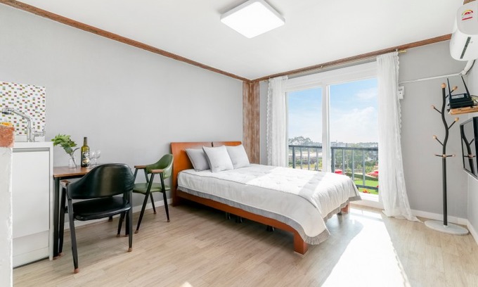 Kkotchi Hotel | Taean (Anmyeondo) Dodo Pension