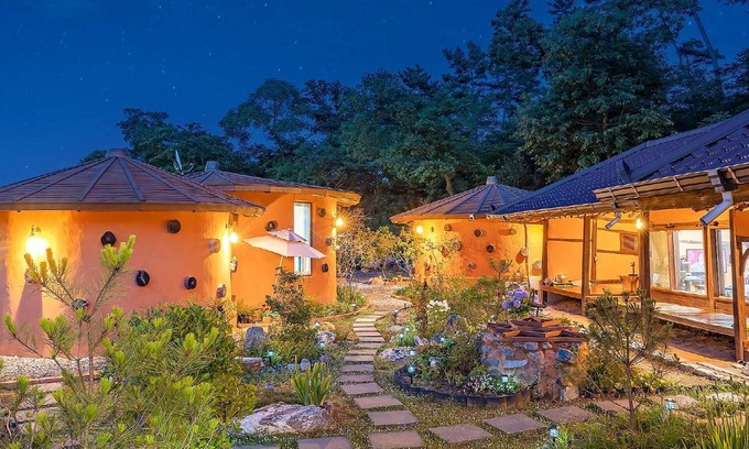 Maeap-kol House | Taean Todamgil Pension