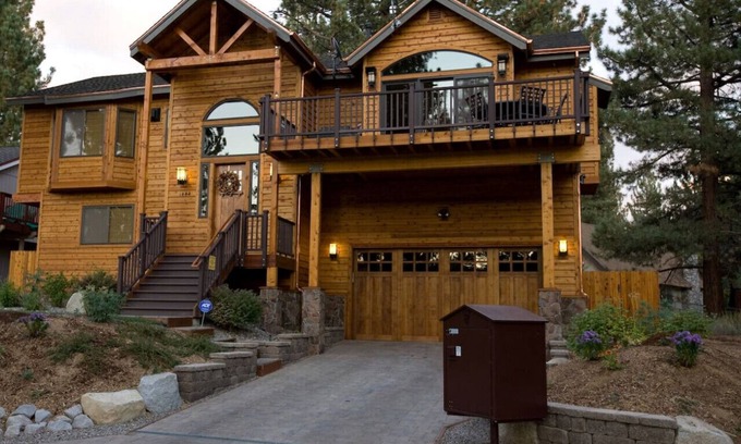 Montgomery Estates House | Tahoe Heavenly Luxury Retreat