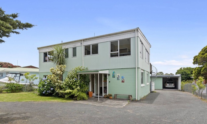 Paihia House | Tahuna Family Escape - Paihia Holiday Home