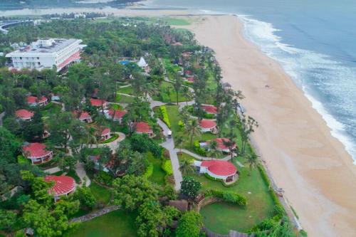 Covelong Beach Hotel | Taj Fisherman’s Cove Resort & Spa, Chennai