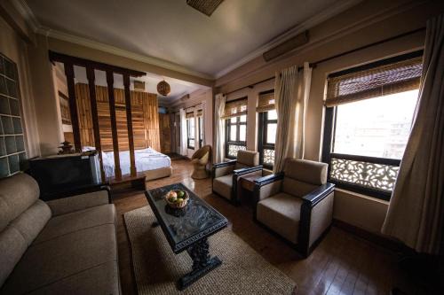 Lalitpur Bed & Breakfast | Tajaa Pha The Heritage Home