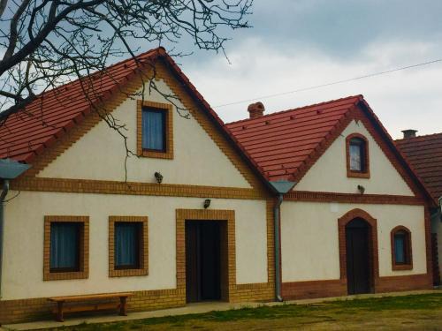 Hajos Apartment | Takács Pince apartman
