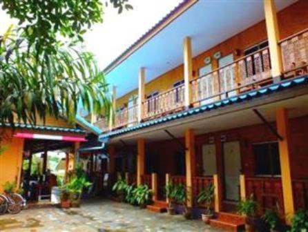 Ban Tai House | Tamarind Guesthouse