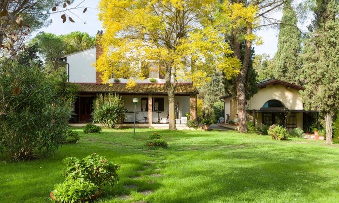 San Miniato House | Tamerici Holiday Home by VacaVilla
