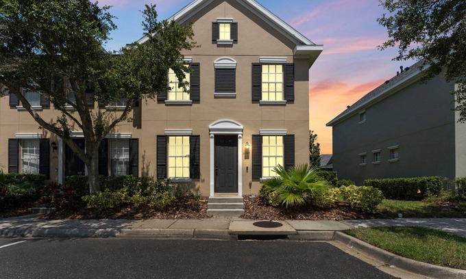 Westchase House | Tampa Townhome Getaway Westchase & Citrus Park